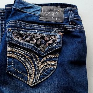 Ariya Jeans